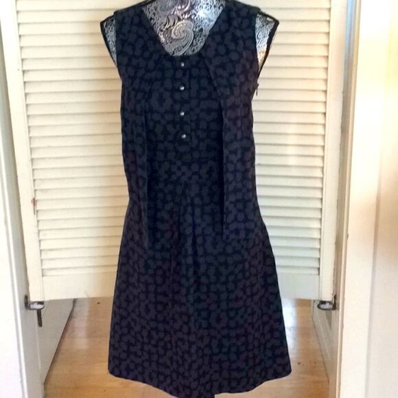 NWOT Trina Turk Tie Slight Flair Dress. Size 2 - Picture 5 of 16